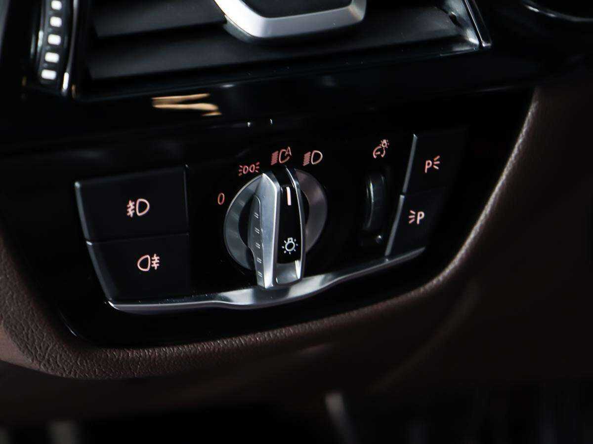 Купить BMW 5 серии с пробегом. Фото: #23