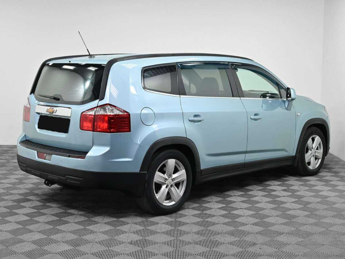 Купить Chevrolet Orlando с пробегом. Фото: #1