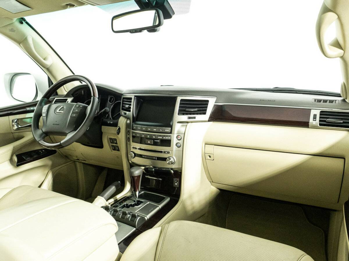 Купить Lexus LX с пробегом. Фото: #8