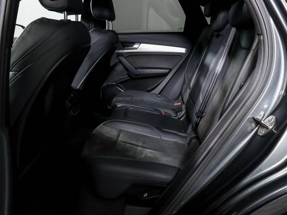 Купить Audi Q5 Sportback с пробегом. Фото: #7