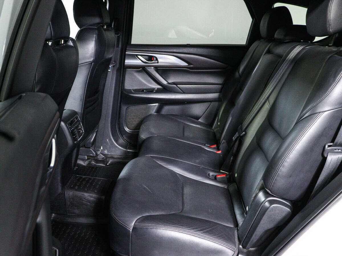 Купить Mazda CX-9 с пробегом. Фото: #10