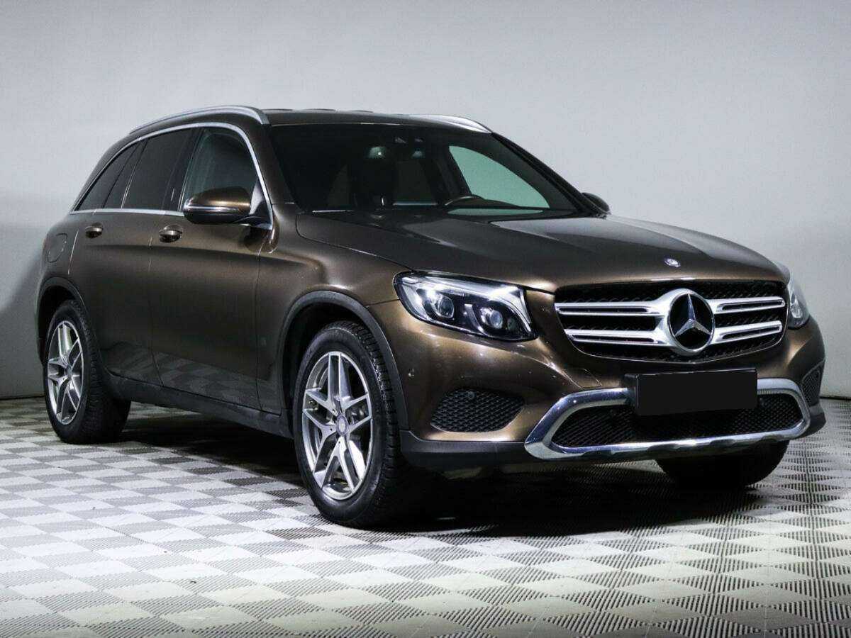 Купить Mercedes-Benz GLC с пробегом. Фото: #1