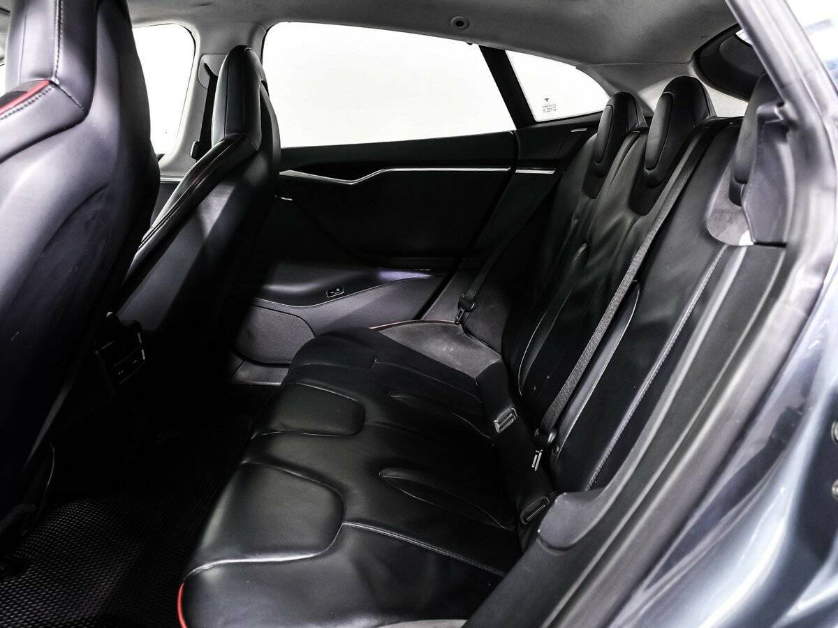 Купить Tesla Model S с пробегом. Фото: #12