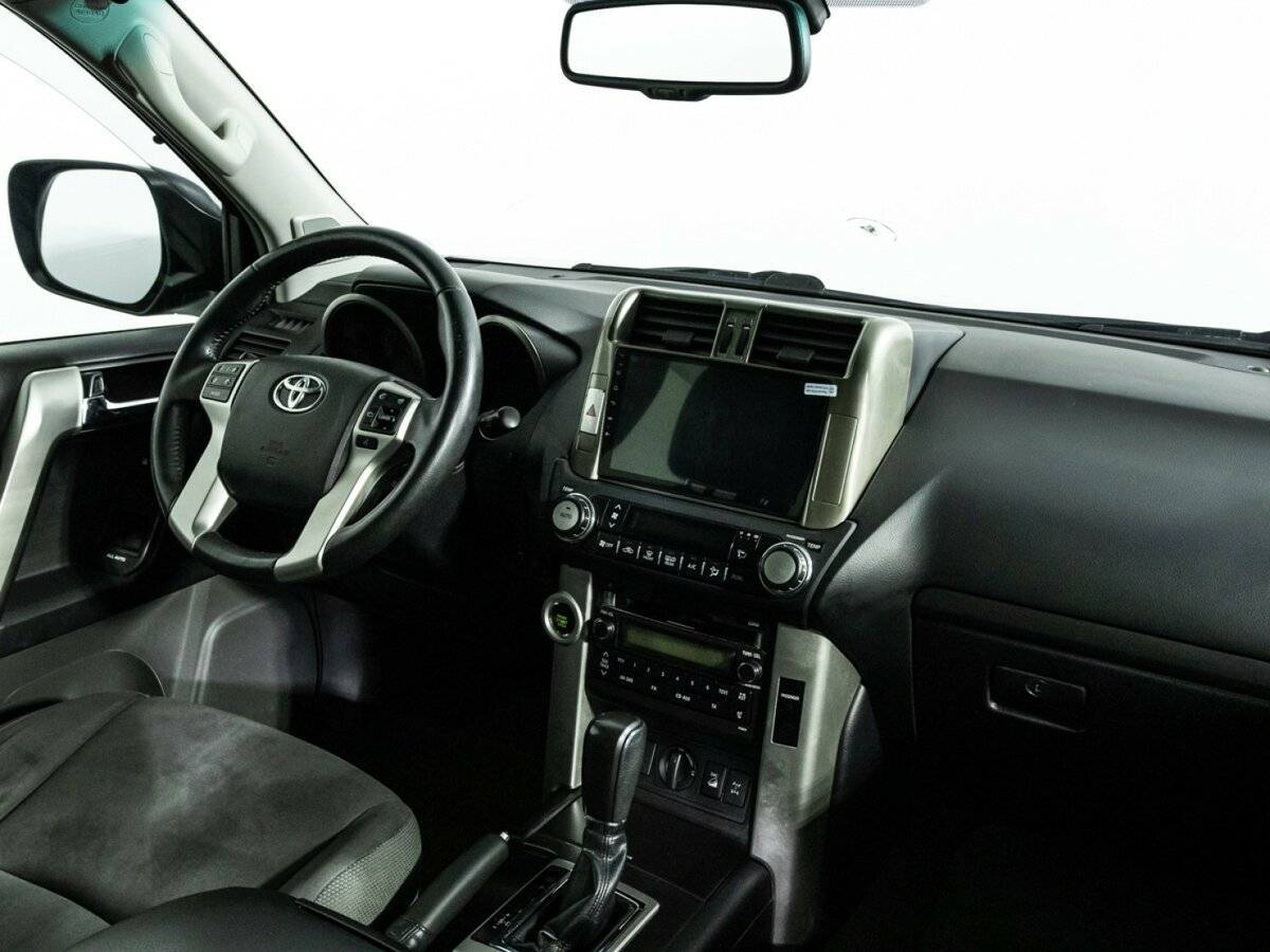 Купить Toyota Land Cruiser Prado с пробегом. Фото: #8