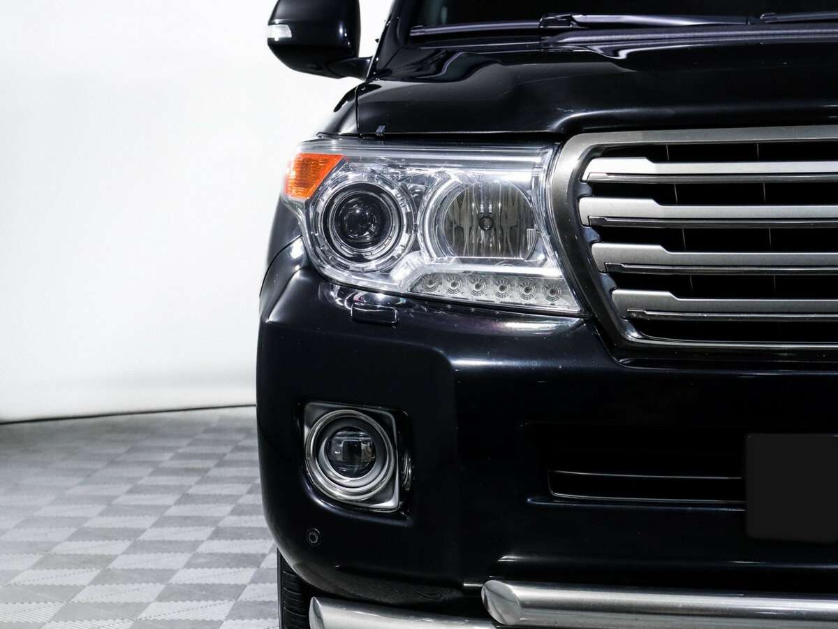 Купить Toyota Land Cruiser с пробегом. Фото: #16