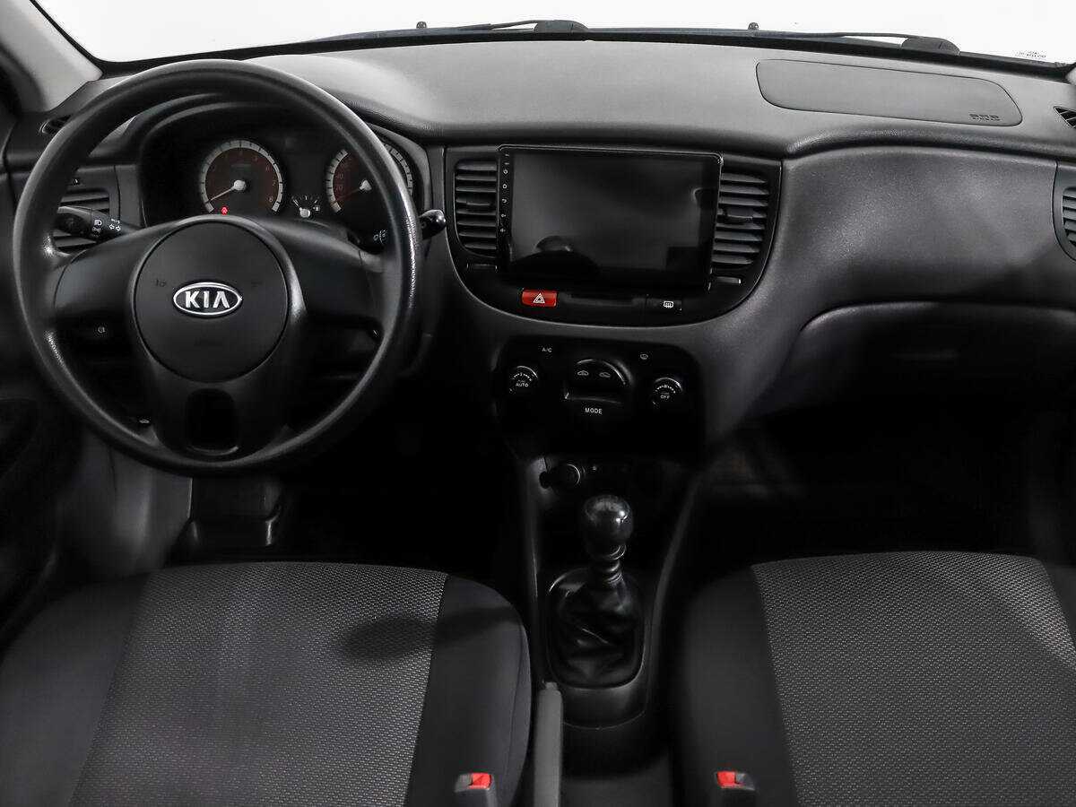 Купить Kia Rio с пробегом. Фото: #11