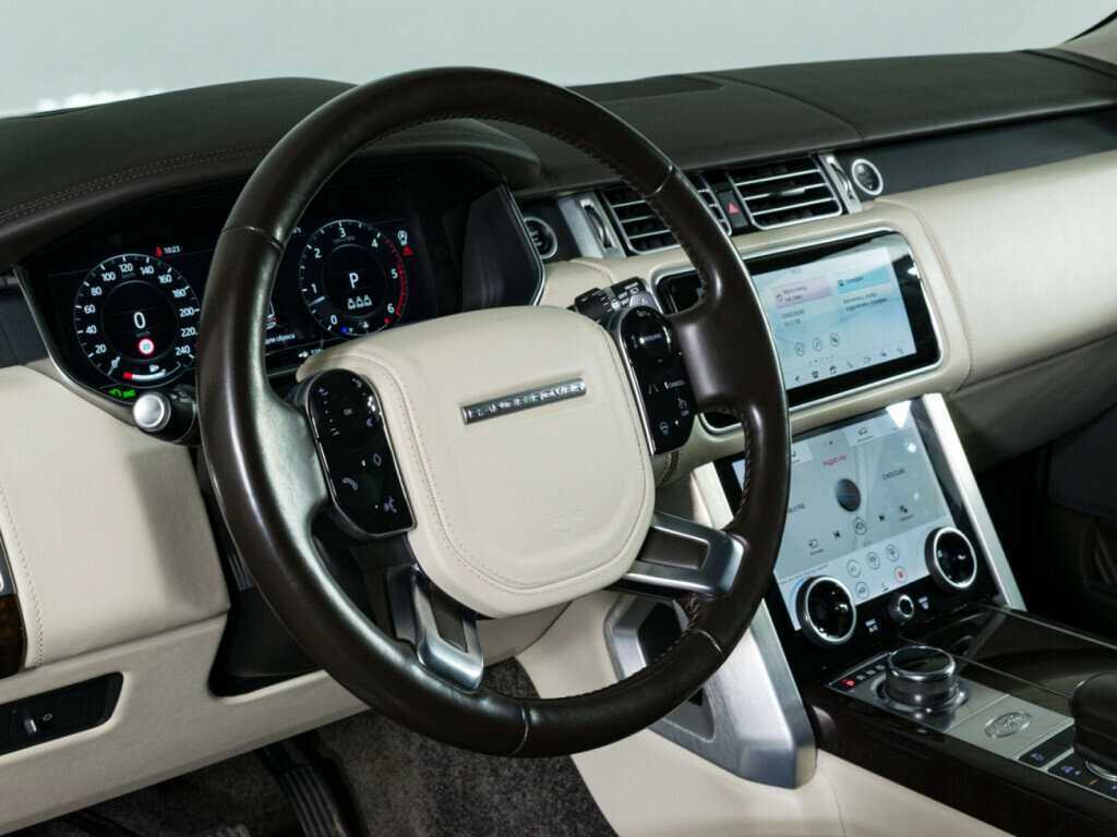 Купить Land Rover Range Rover с пробегом. Фото: #18