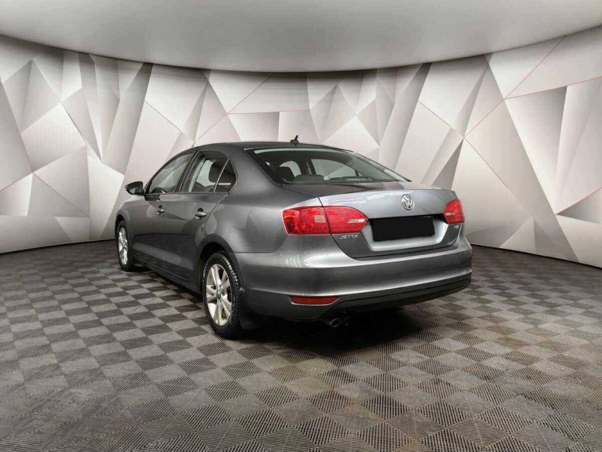 Купить Volkswagen Jetta с пробегом. Фото: #3