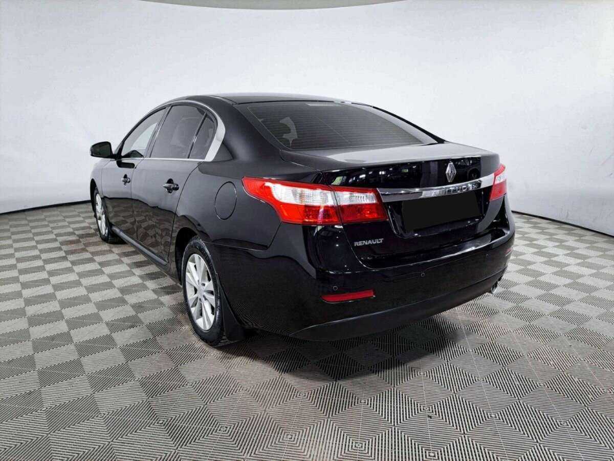 Купить Renault Latitude с пробегом. Фото: #5