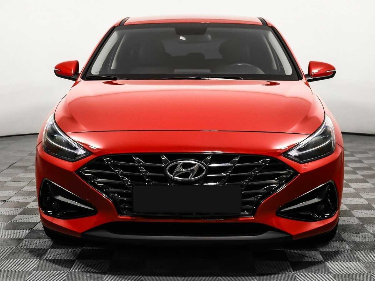 Купить Hyundai i30 с пробегом. Фото: #1