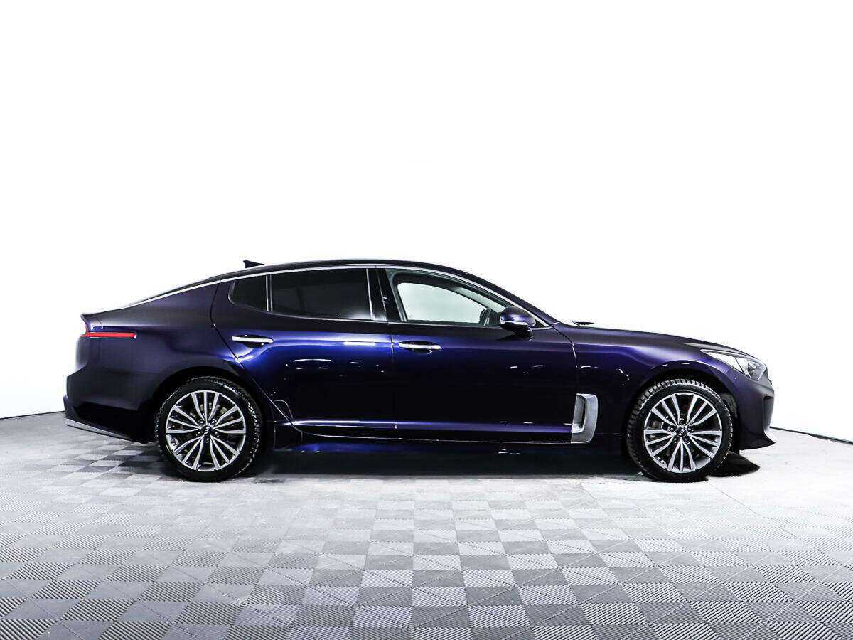 Купить Kia Stinger с пробегом. Фото: #3