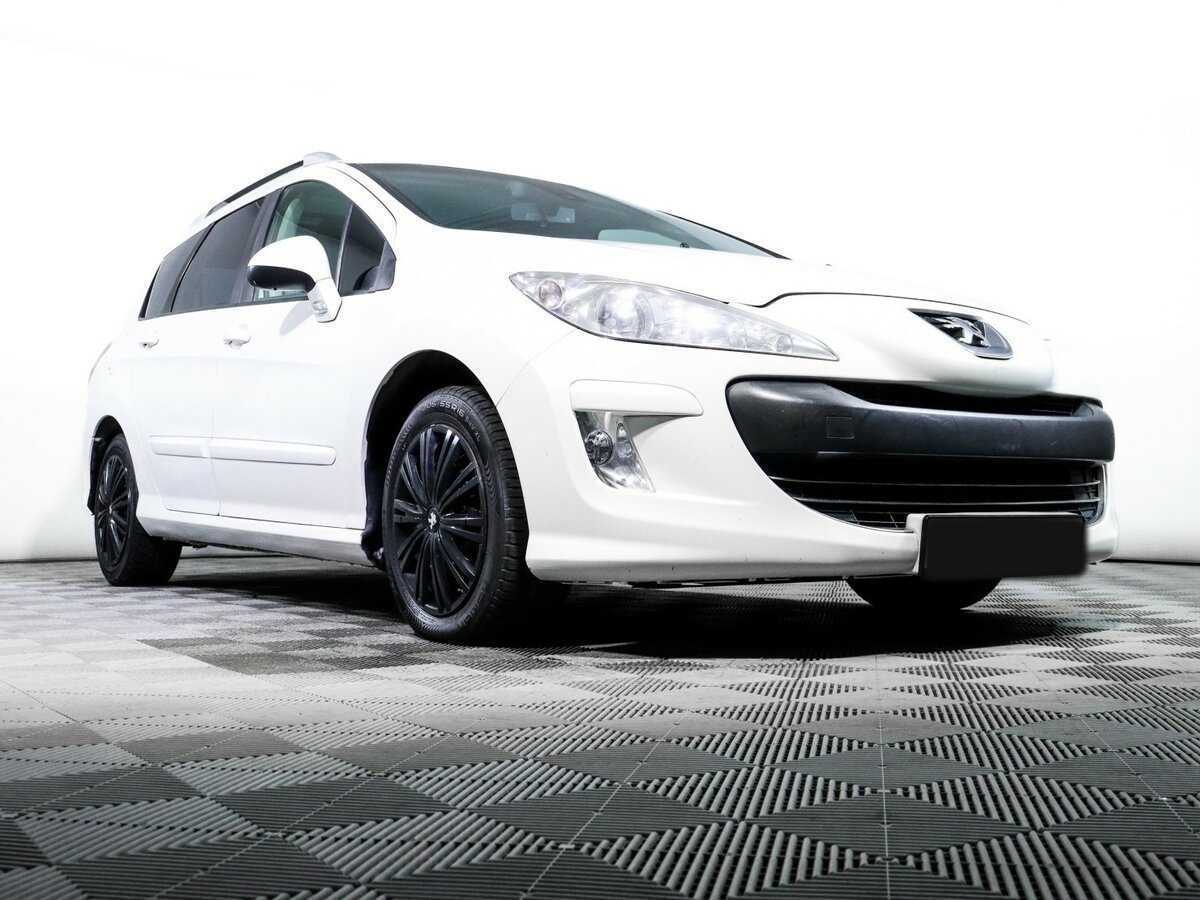 Купить Peugeot 308 с пробегом. Фото: #15