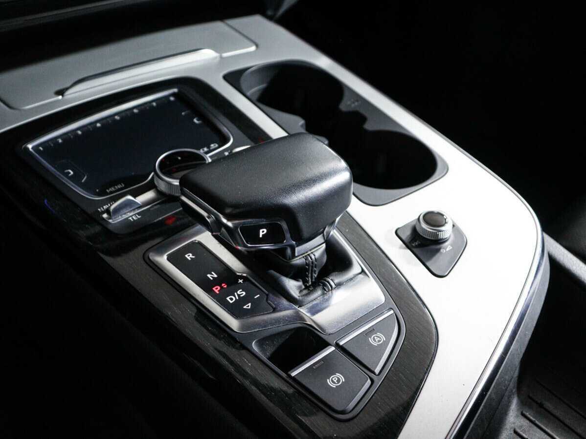 Купить Audi Q7 с пробегом. Фото: #17