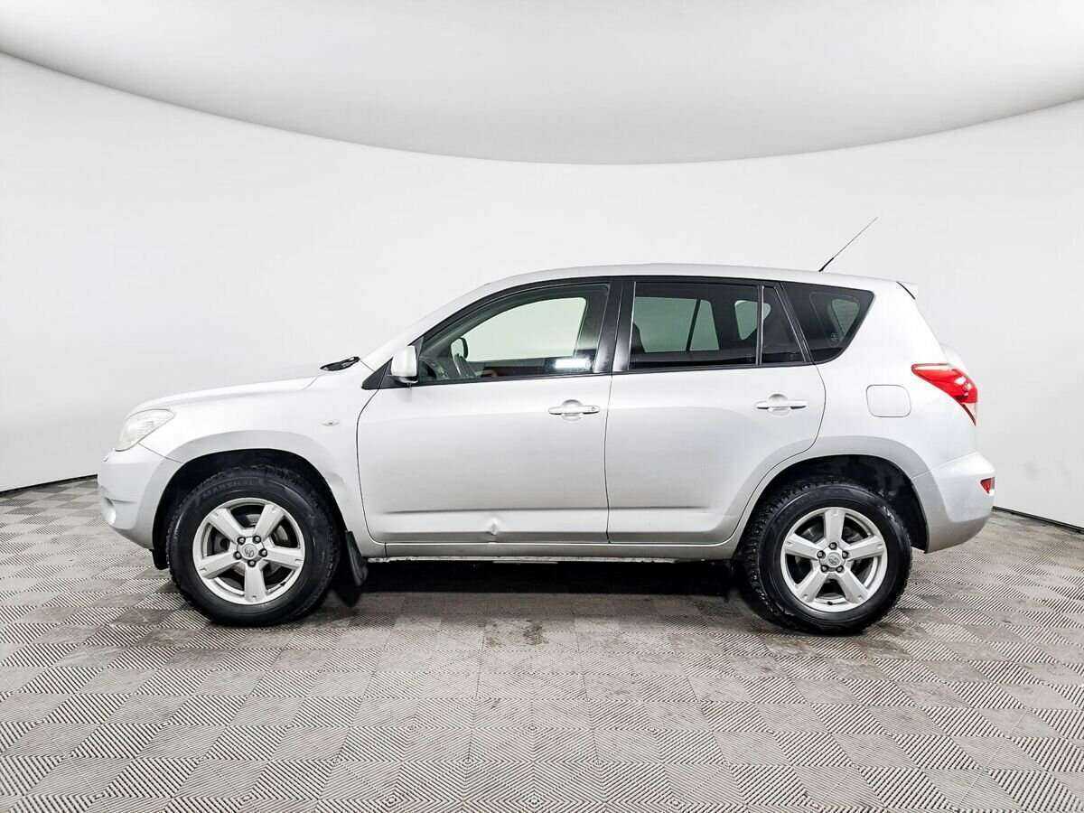 Купить Toyota RAV4 с пробегом. Фото: #7