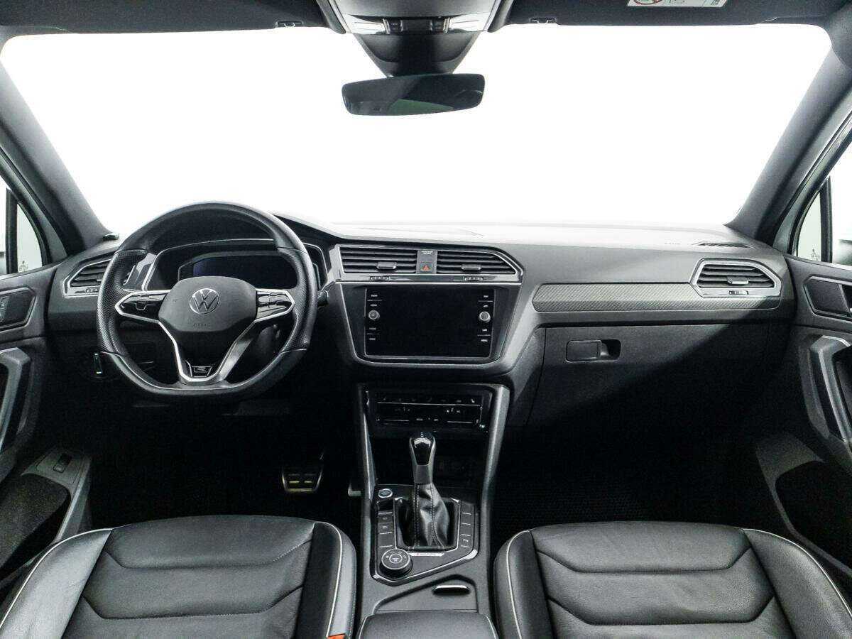 Купить Volkswagen Tiguan с пробегом. Фото: #12