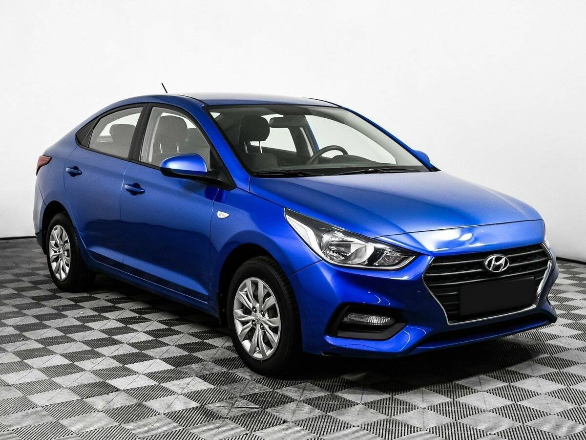 Купить Hyundai Solaris с пробегом. Фото: #2