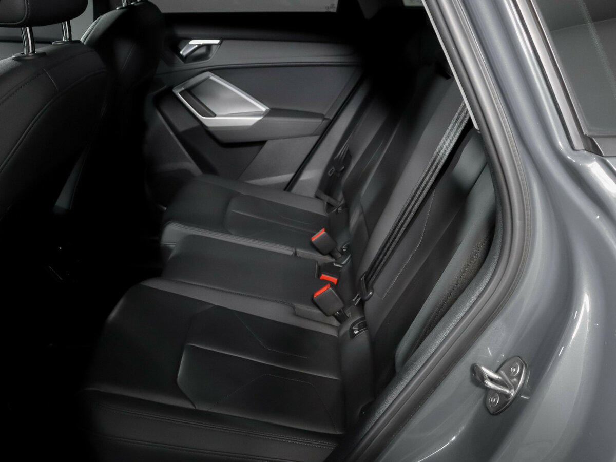 Купить Audi Q3 с пробегом. Фото: #9