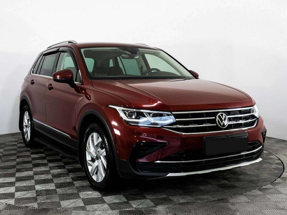 Купить Volkswagen Tiguan с пробегом. Фото: #2