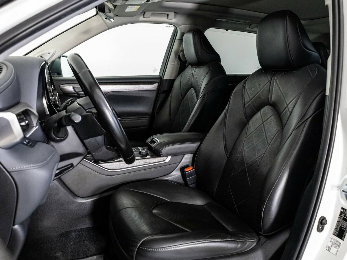 Купить Toyota Highlander с пробегом. Фото: #15