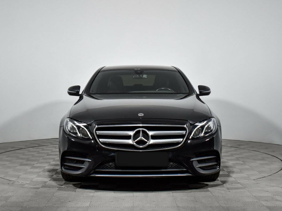 Купить Mercedes-Benz E-Класс с пробегом. Фото: #1