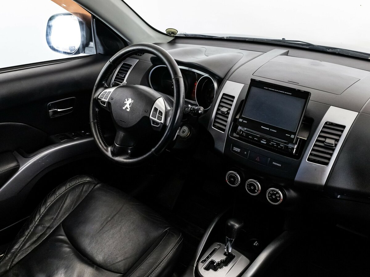 Купить Peugeot 4007 с пробегом. Фото: #6