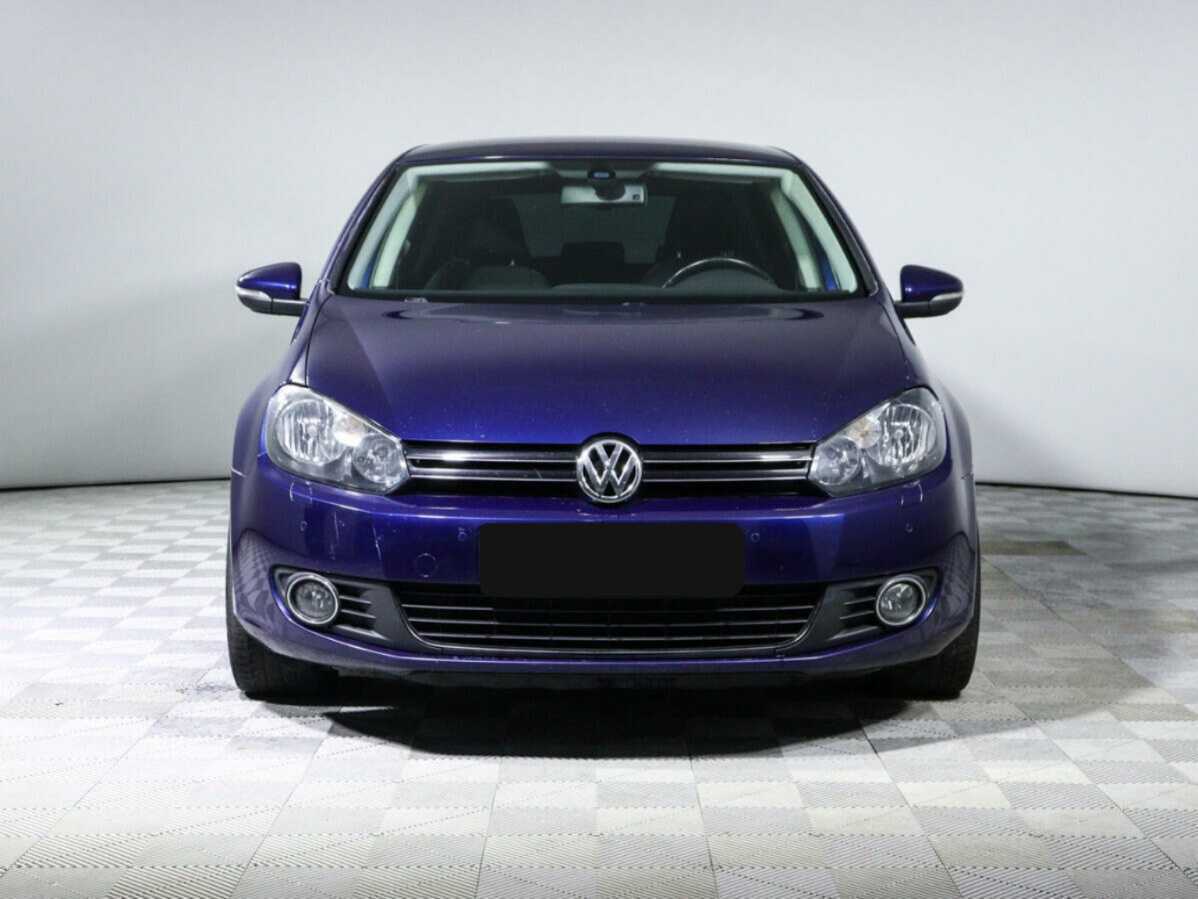 Купить Volkswagen Golf с пробегом. Фото: #1
