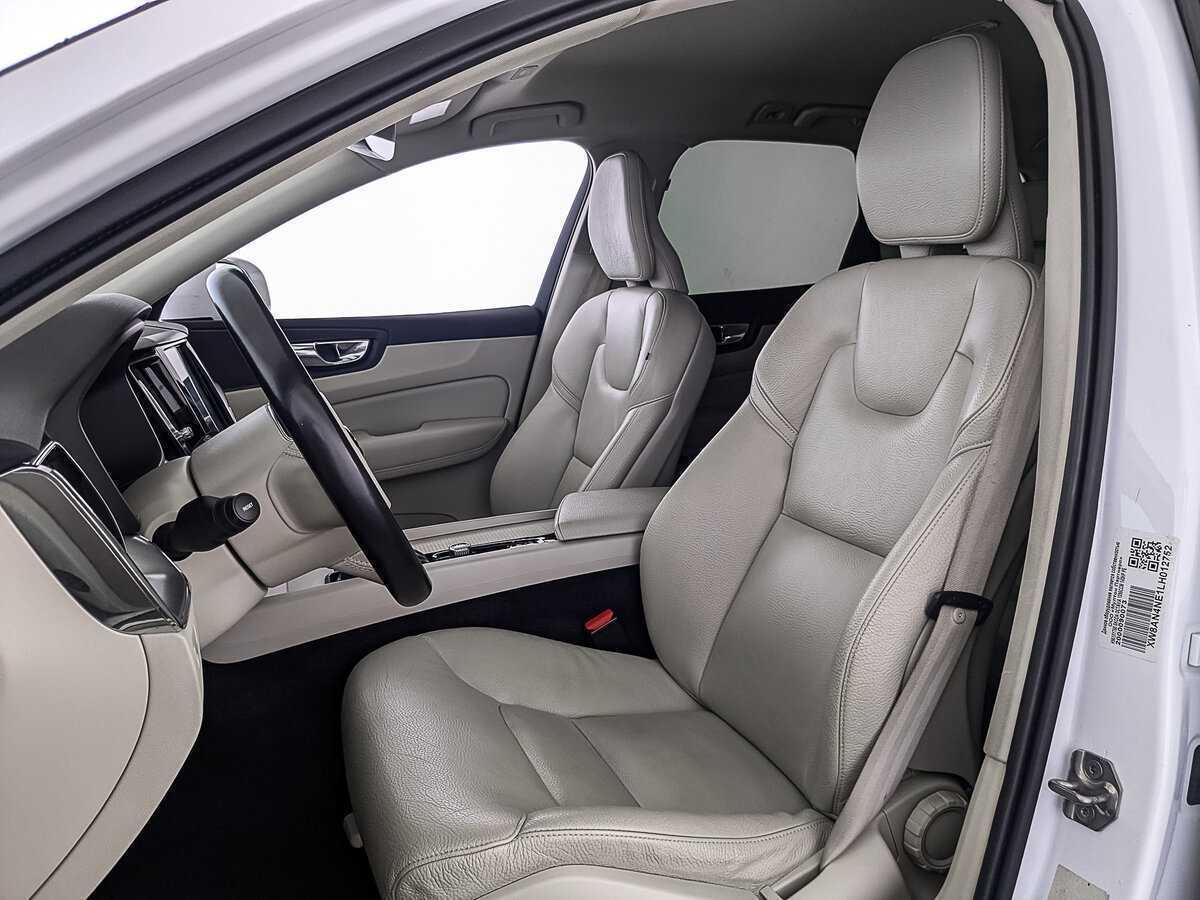 Купить Volvo XC60 с пробегом. Фото: #19