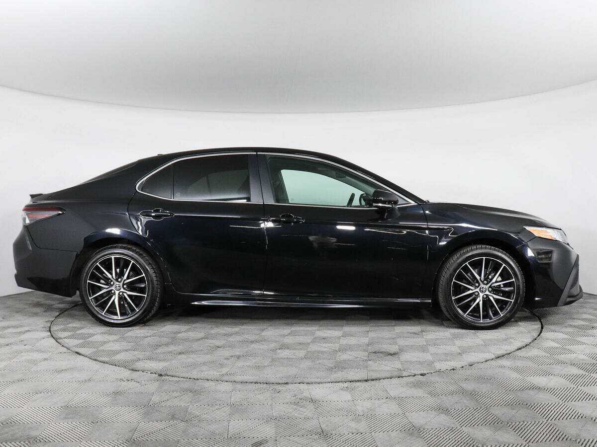Купить Toyota Camry с пробегом. Фото: #3