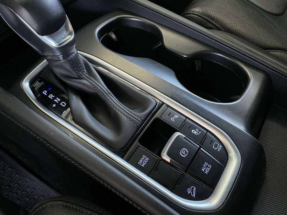 Купить Hyundai Santa Fe с пробегом. Фото: #13