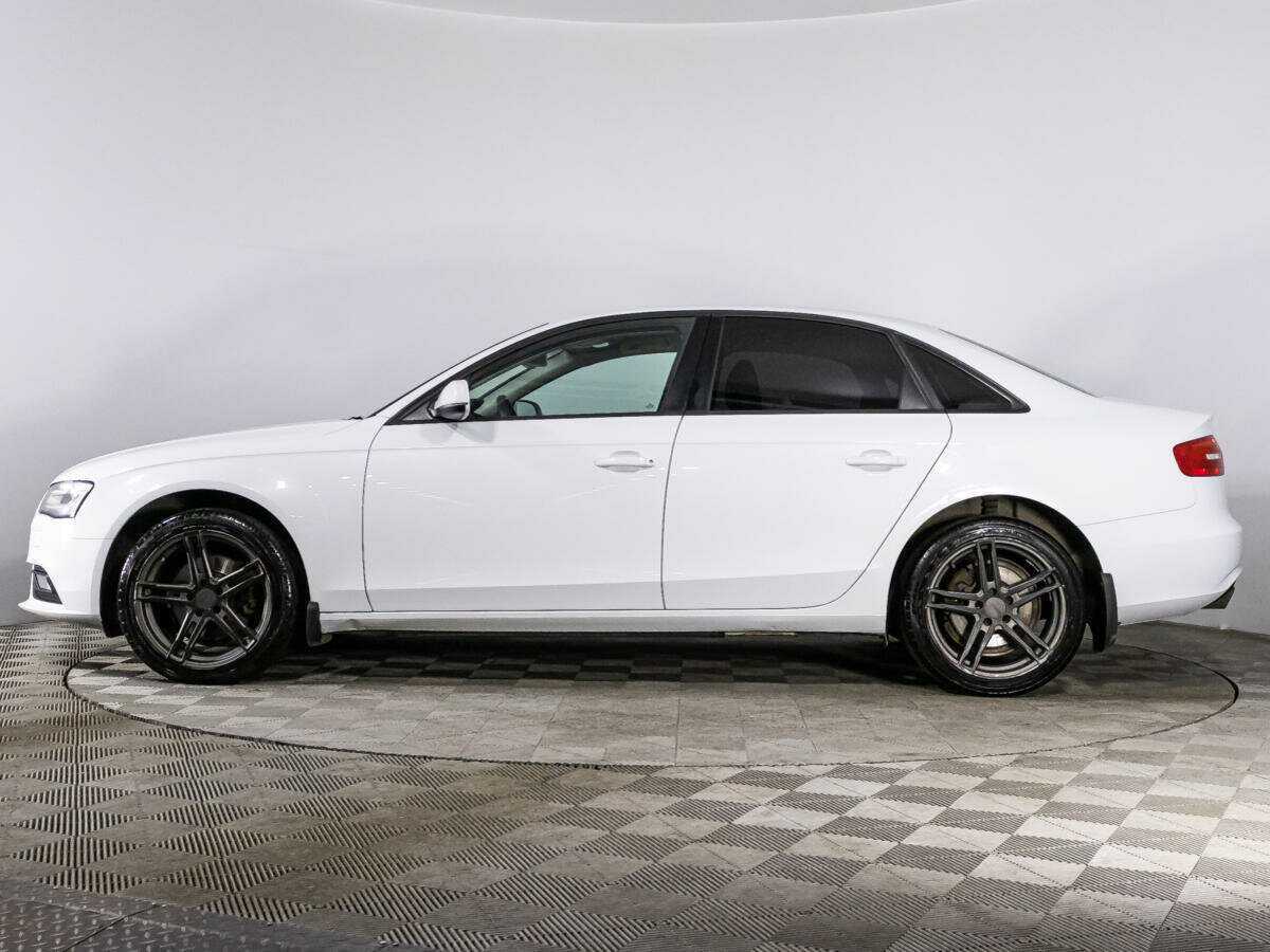 Купить Audi A4 с пробегом. Фото: #7