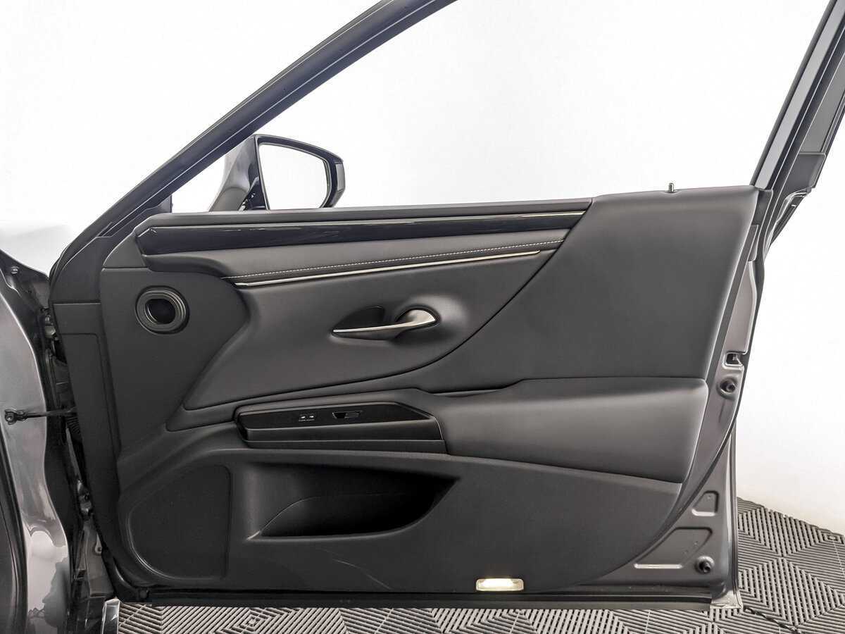 Купить Lexus ES с пробегом. Фото: #24