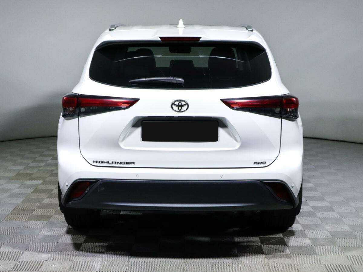 Купить Toyota Highlander с пробегом. Фото: #4