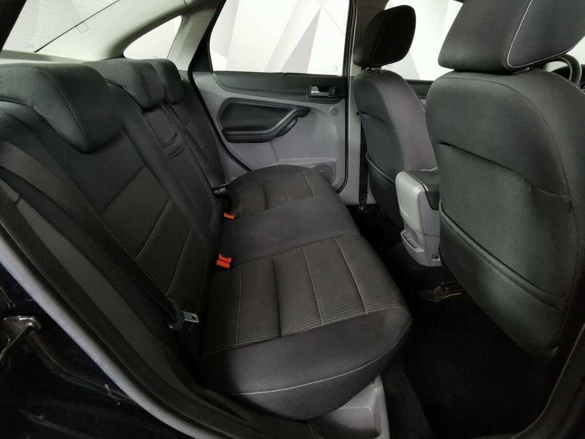 Купить Ford Focus с пробегом. Фото: #11