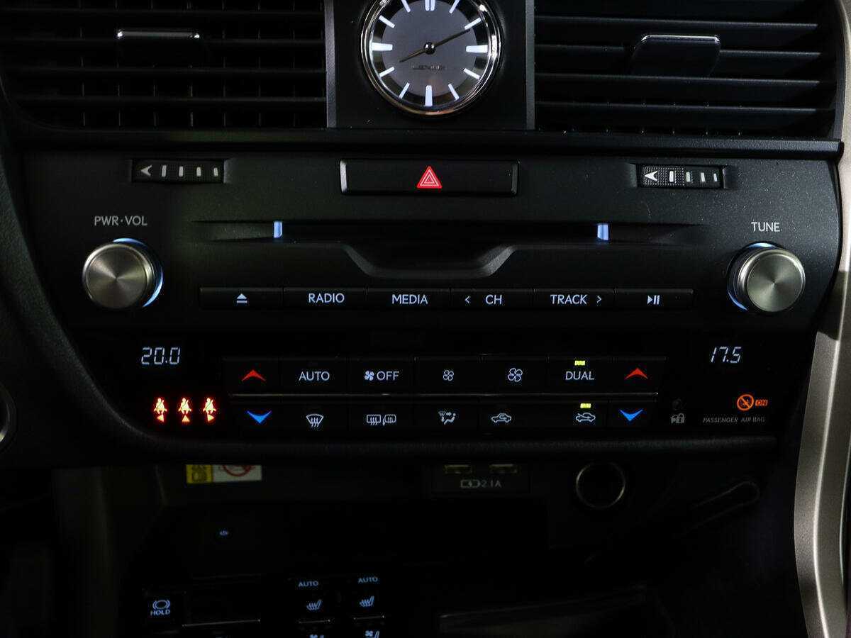 Купить Lexus RX с пробегом. Фото: #25