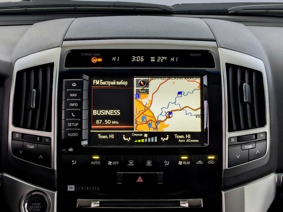 Купить Toyota Land Cruiser с пробегом. Фото: #14