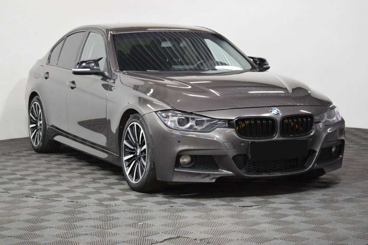 Купить BMW 3 серии с пробегом. Фото: #2