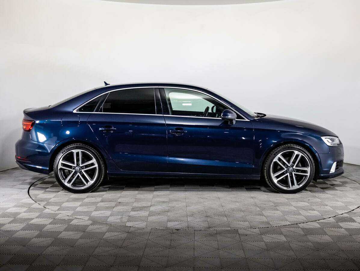 Купить Audi A3 с пробегом. Фото: #2