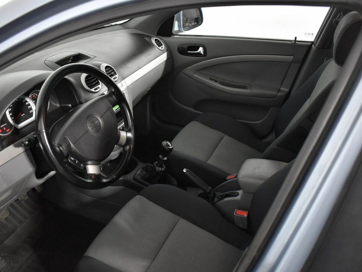 Купить Chevrolet Lacetti с пробегом. Фото: #8