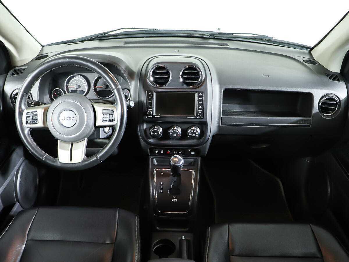 Купить Jeep Compass с пробегом. Фото: #9