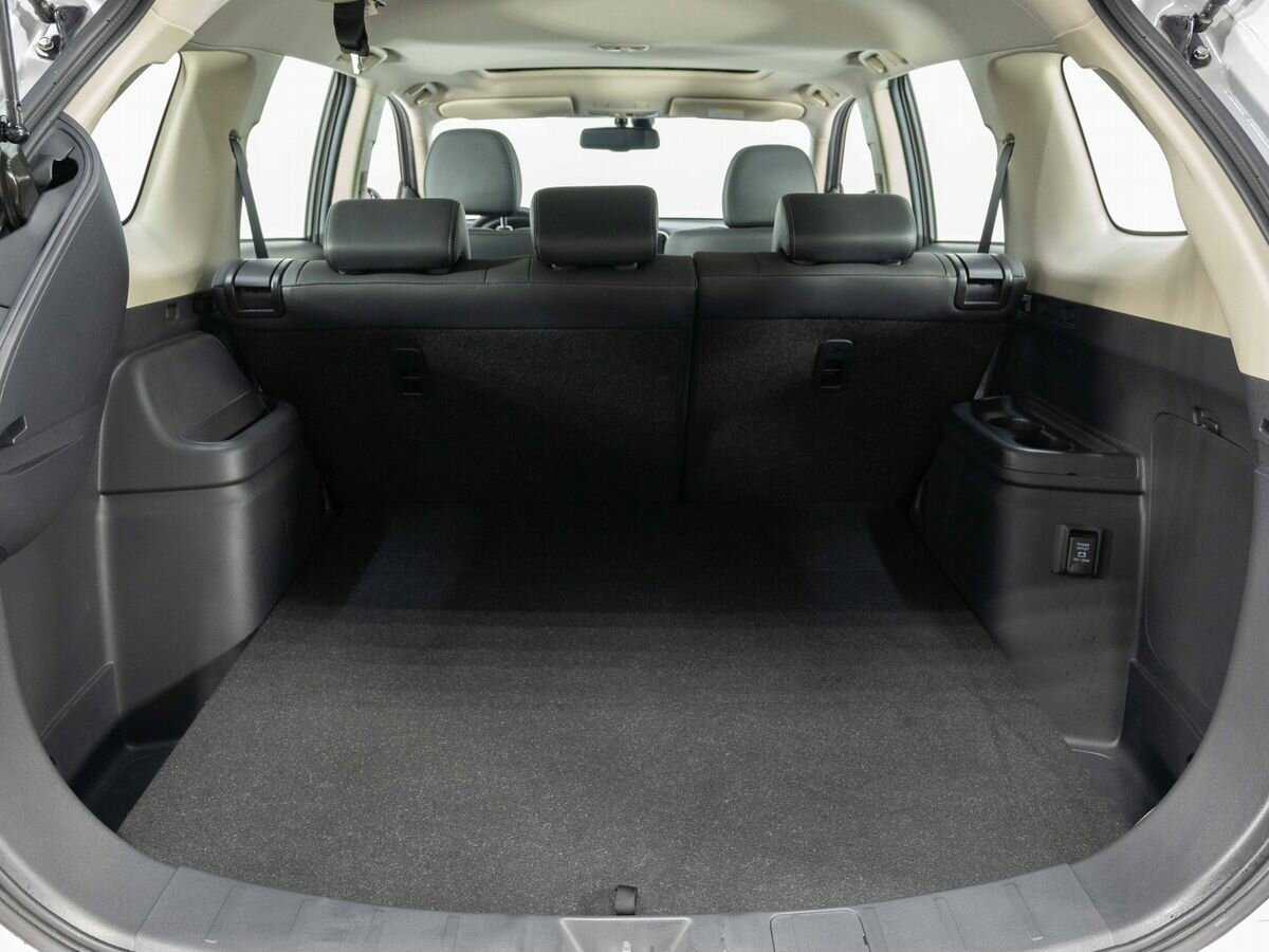 Купить Mitsubishi Outlander с пробегом. Фото: #29