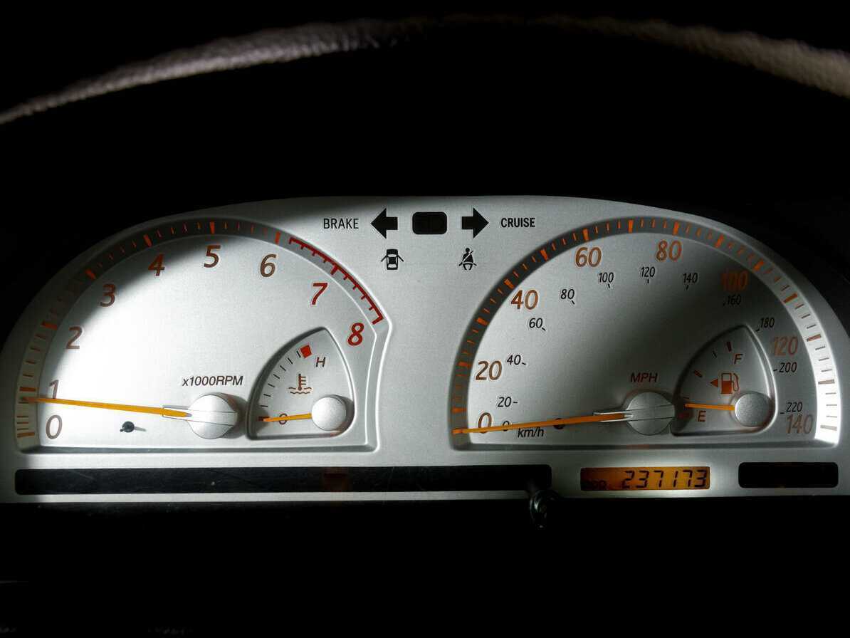 Купить Toyota Camry с пробегом. Фото: #14