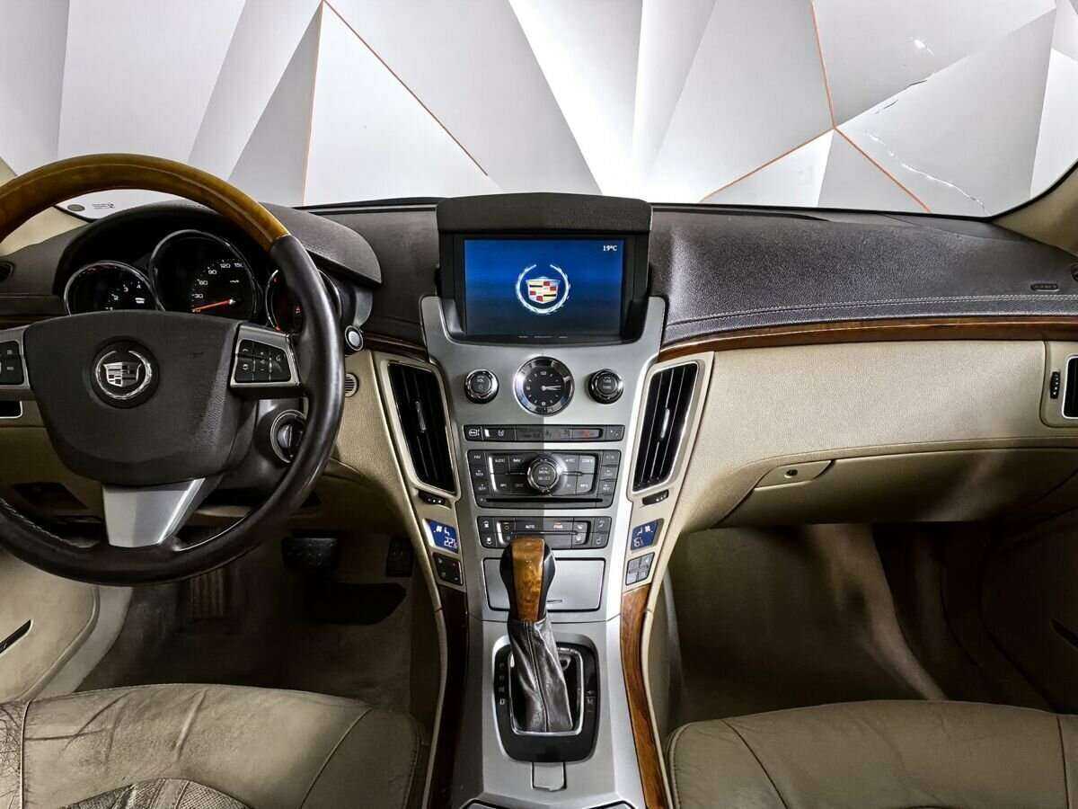 Купить Cadillac CTS с пробегом. Фото: #9