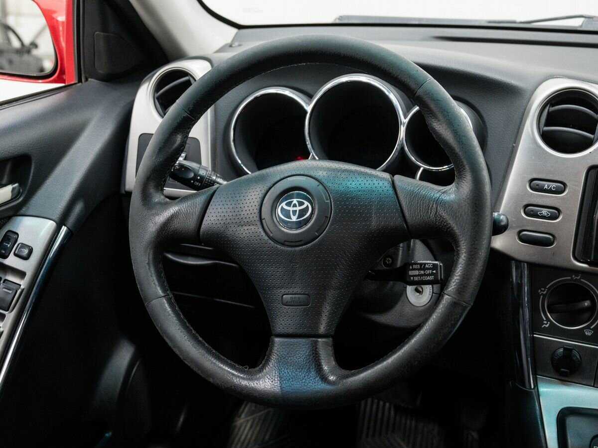 Купить Toyota Matrix с пробегом. Фото: #11