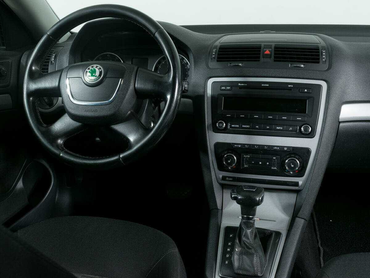 Купить Skoda Octavia с пробегом. Фото: #7