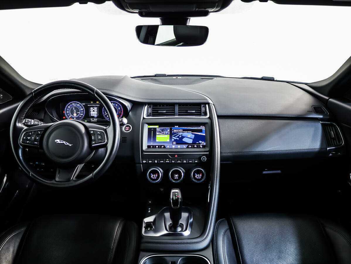Купить Jaguar E-Pace с пробегом. Фото: #8