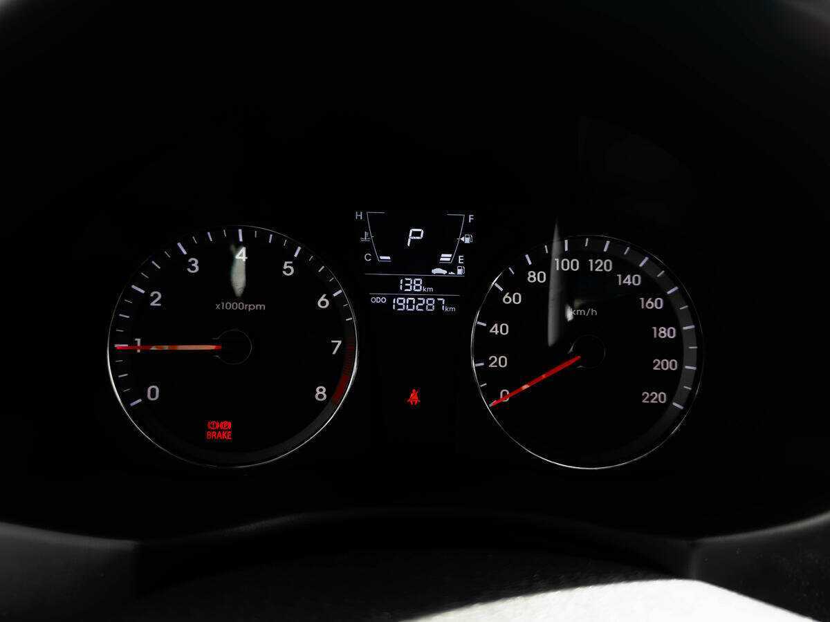Купить Hyundai Solaris с пробегом. Фото: #10