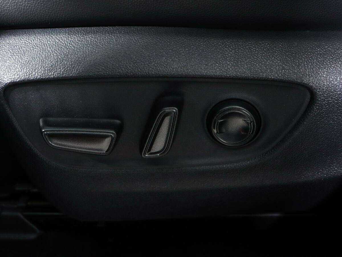 Купить Toyota Highlander с пробегом. Фото: #20