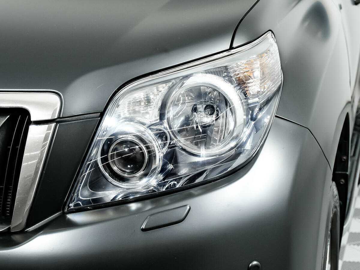 Купить Toyota Land Cruiser Prado с пробегом. Фото: #11
