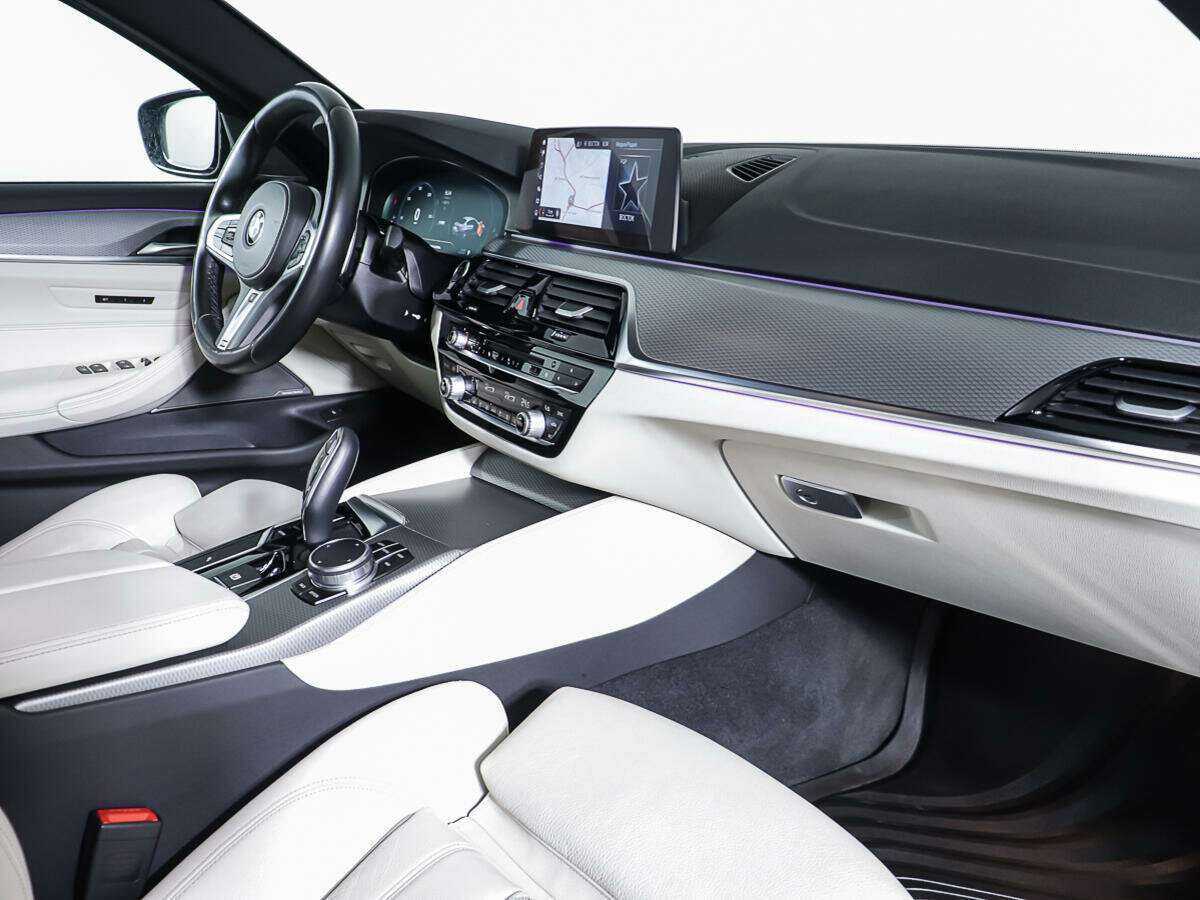 Купить BMW 5 серии с пробегом. Фото: #9