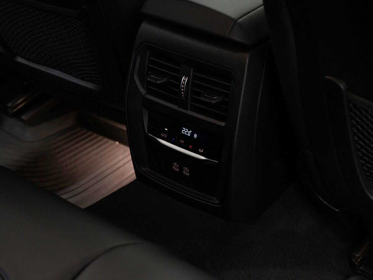 Купить BMW 3 серии с пробегом. Фото: #13